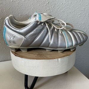 Umbro X Boot Soccer Cleats Size 8.5 EUC